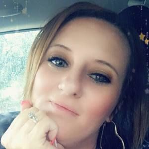 Meet your Posher, Davina